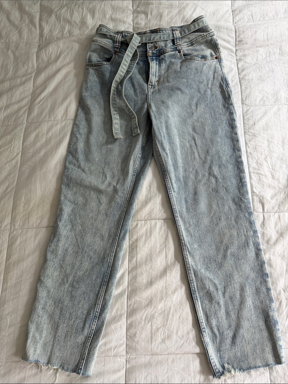 Abercrombie & Fitch Light Wash Women's Jeans
